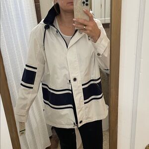 Vintage new with tags Mackintosh New England Women's White and navy rain Jacket